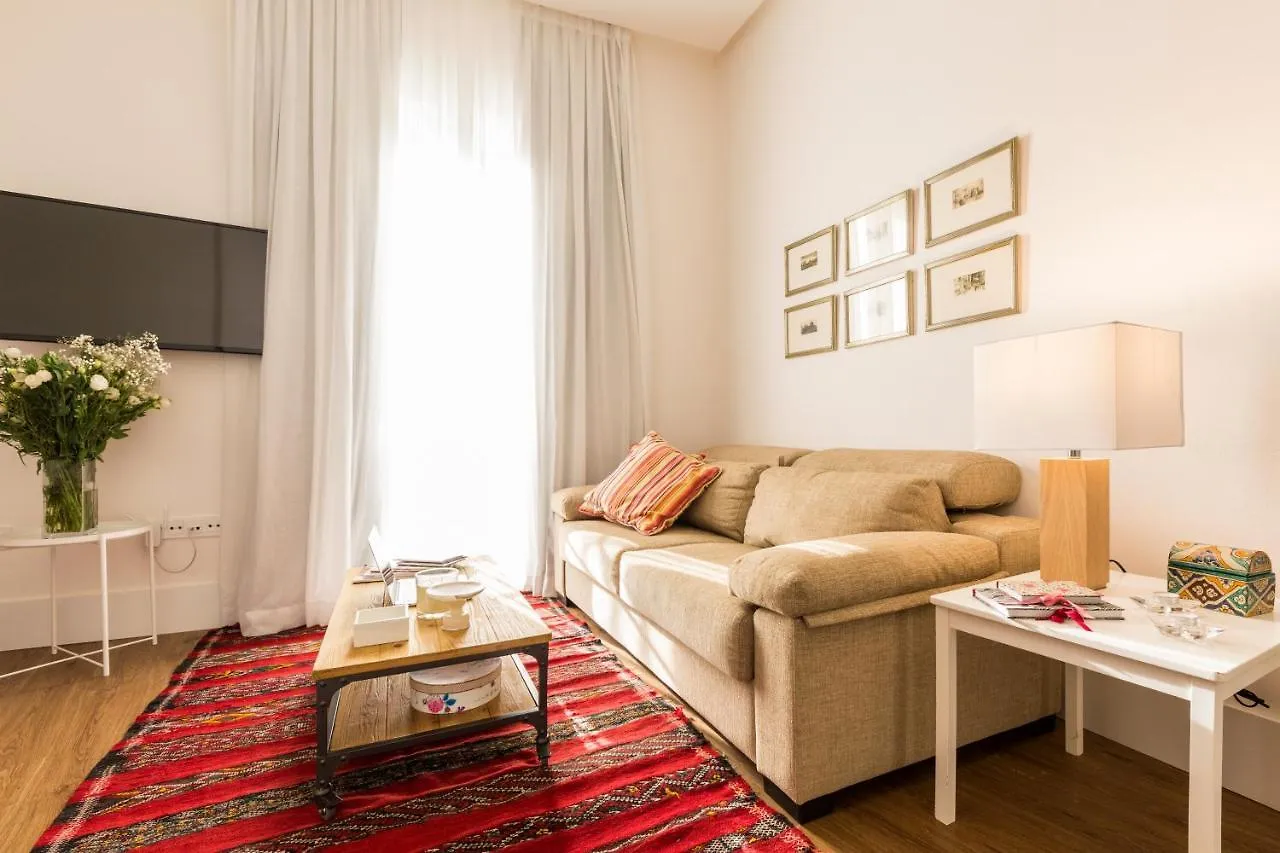 Sevilla Home Center Suites Spagna